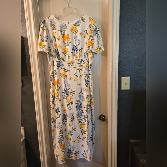 Sugarlips Dresses & Skirts - Sugarlips Floral Maxi Dress - White, Yellow, Blue